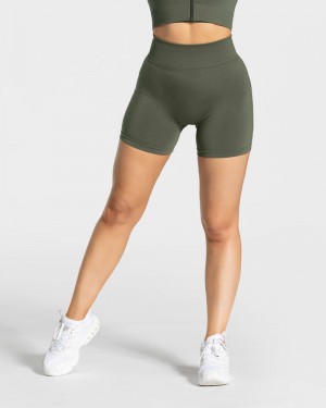 Teveo Statement Scrunch レディース ショートパンツ カーキ | XFR-7875